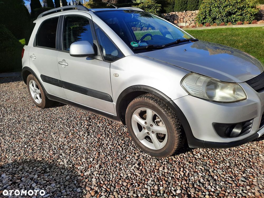 Suzuki SX4 1.6 GLX / Comfort - 1