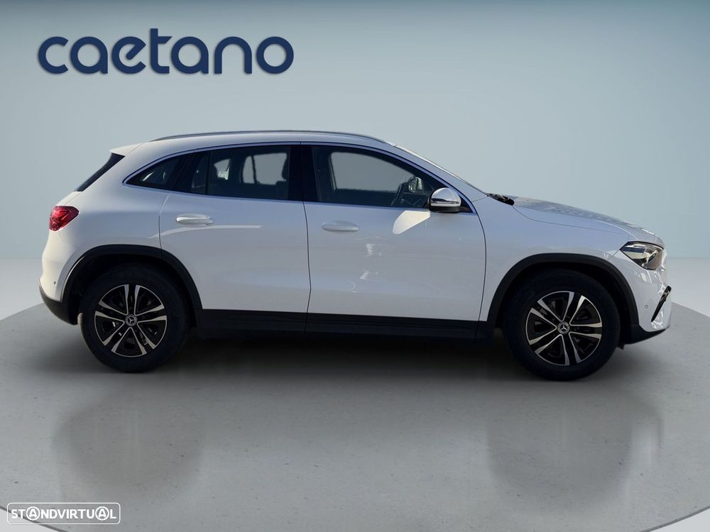 Mercedes-Benz GLA 180 d - 5
