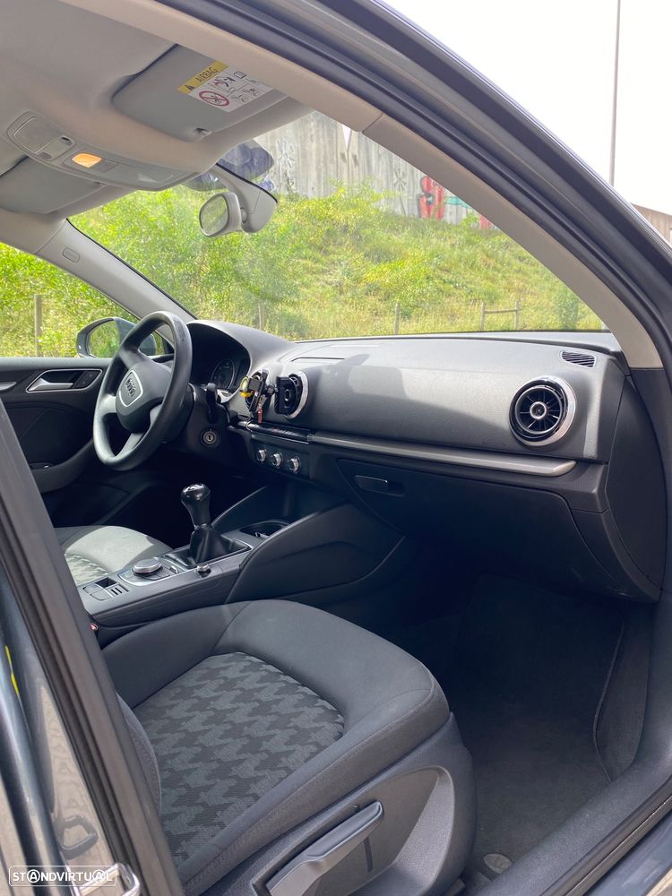 Audi A3 Sportback 1.6 TDI Sport - 7