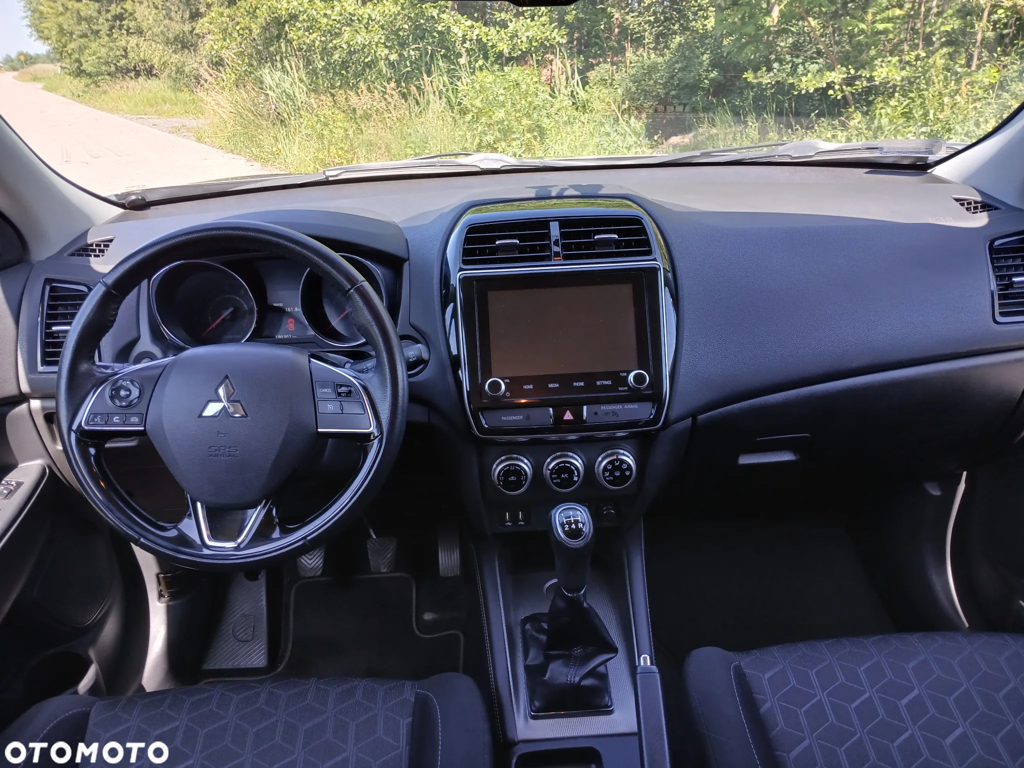 Mitsubishi ASX 2.0 Inform - 12