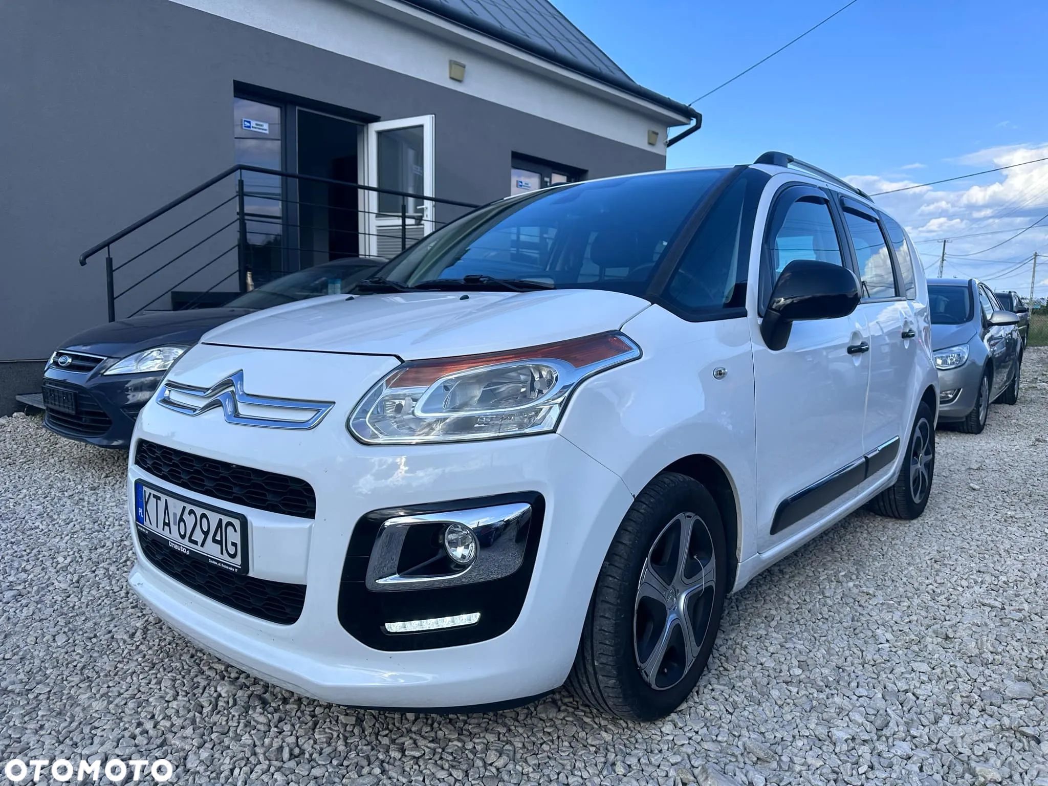 Citroën C3 Picasso 1.2 PureTech Exclusive - 1