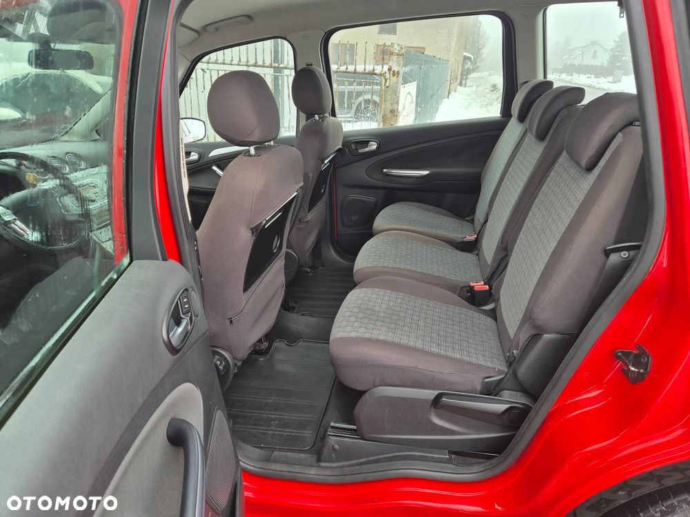 Ford Galaxy 2.0 TDCi Ghia - 17