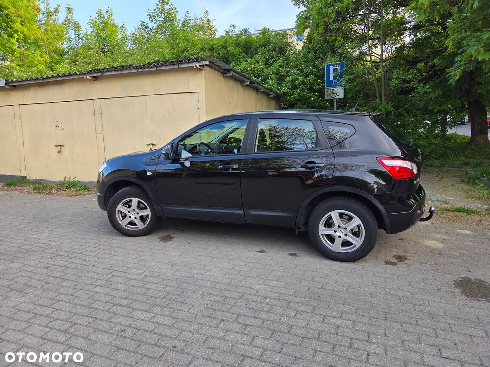 Nissan Qashqai 1.6 Tekna - 2