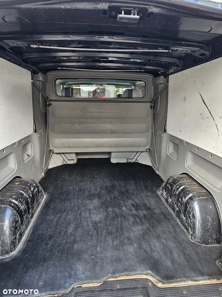 Renault Trafic - 8
