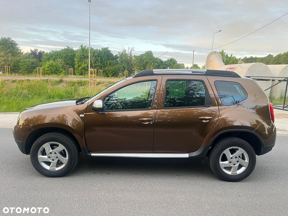 Dacia Duster 1.6 16V 4x2 Prestige - 4