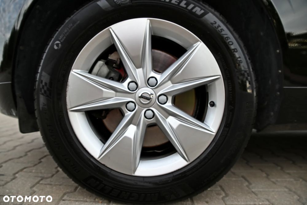 Volvo XC 60 B4 D AWD Geartronic Momentum Pro - 20