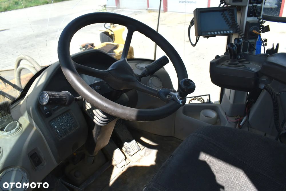 Volvo L150G - 12