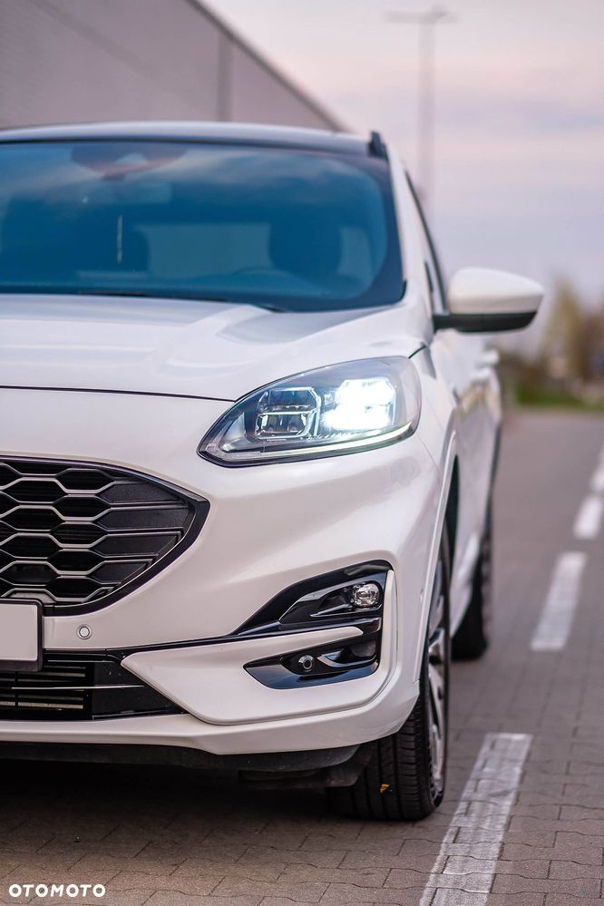 Ford Kuga - 3