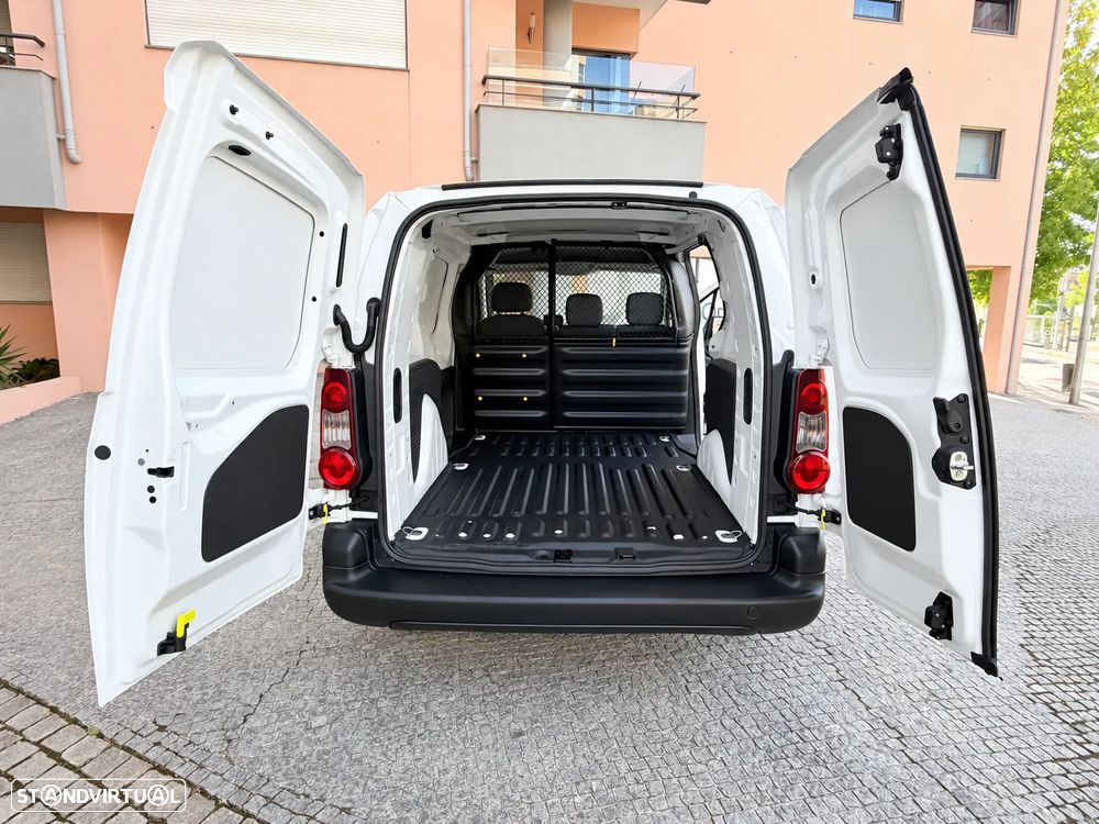 Citroën BERLINGO 1.6 HDI 90 CV - LONGA - 3 LUGARES - 9