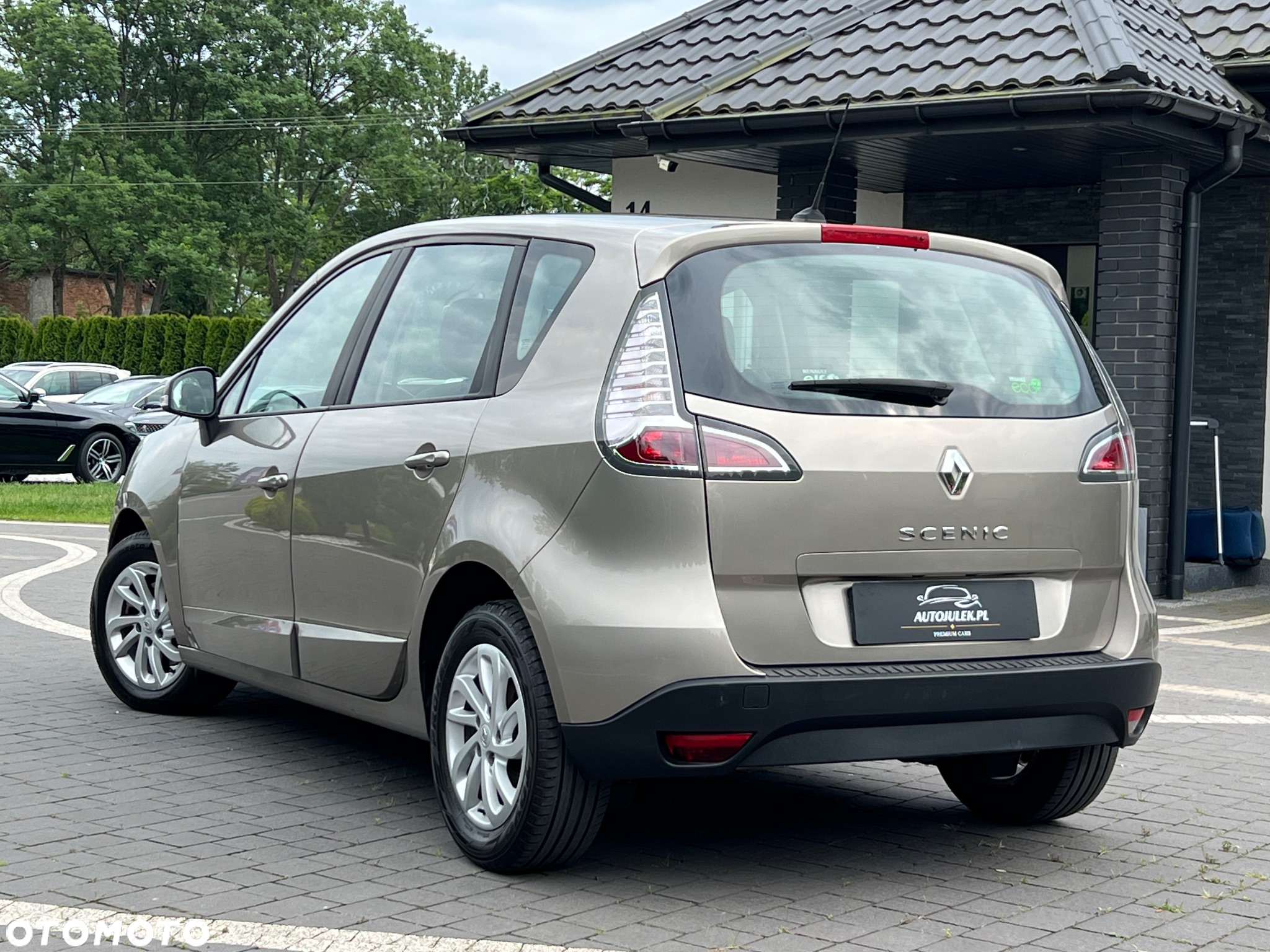 Renault Scenic 1.6 16V TomTom Edition - 13