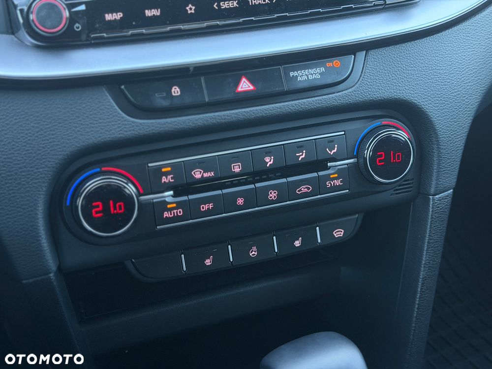 Kia Ceed 1.5 T-GDI L Business Line Plus DCT - 22