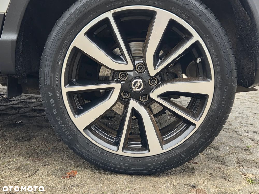 Nissan Qashqai 1.6 dCi DPF 4x4 Start/Stop 360 - 23