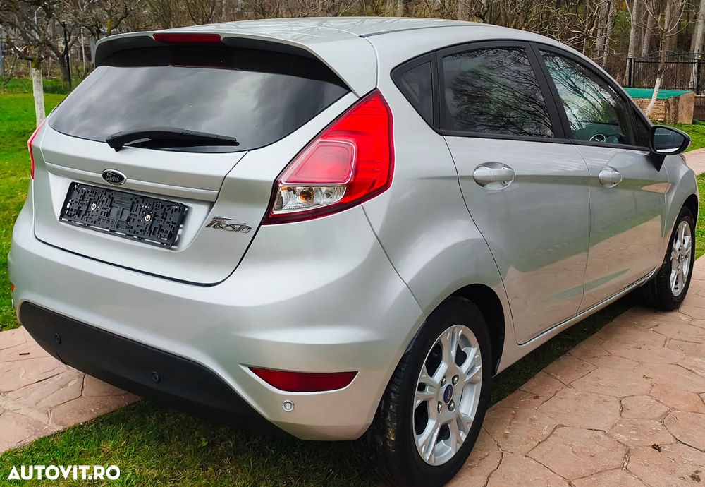 Ford Fiesta - 18