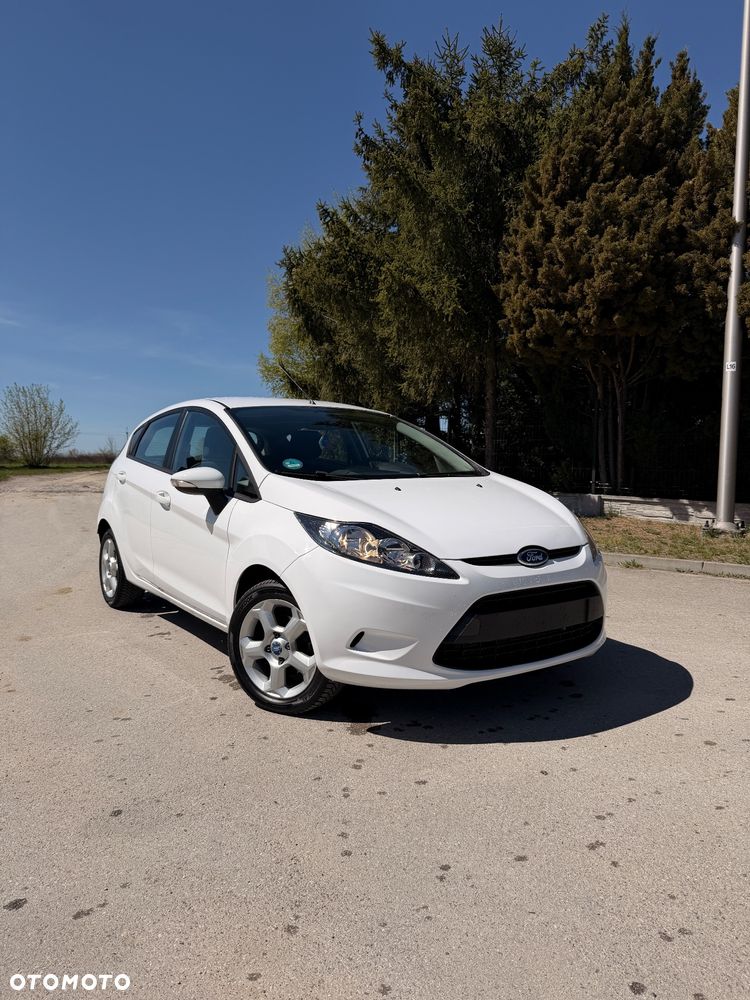 Ford Fiesta 1.25 SYNC Edition - 1