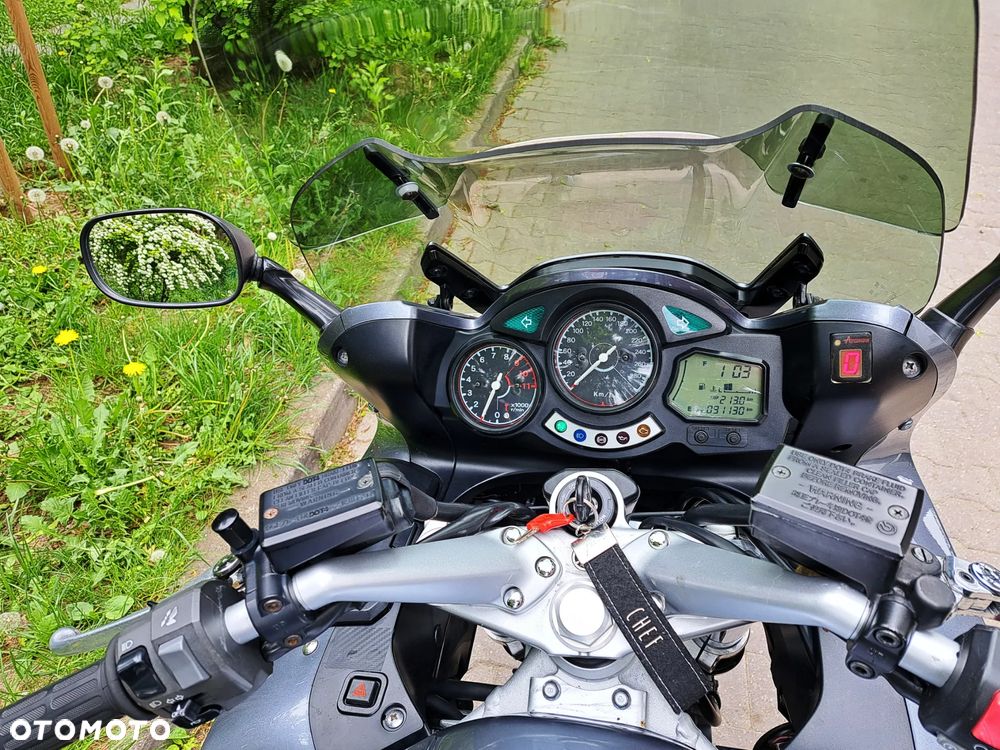 Yamaha FJR - 7