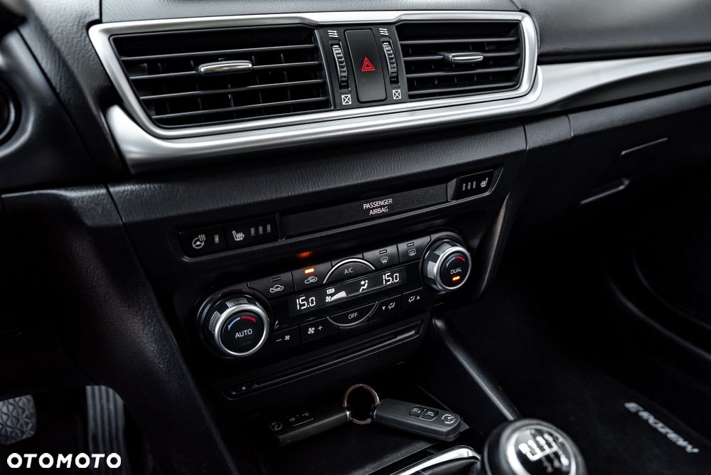 Mazda 3 SKYACTIV-G 120 Sports-Line - 33