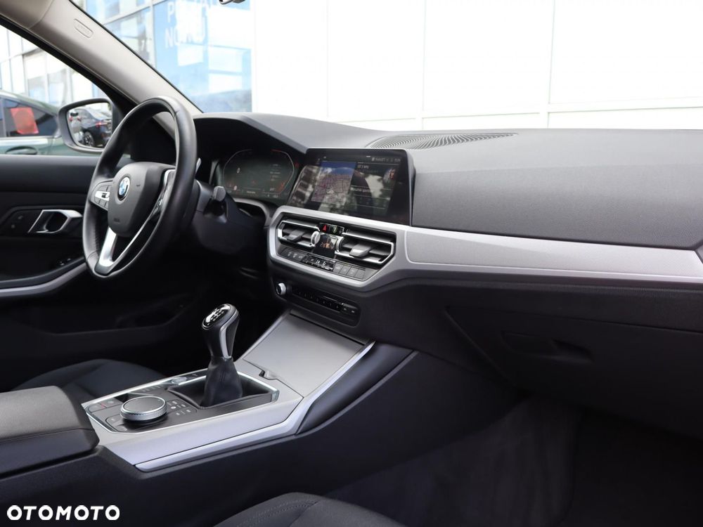 BMW Seria 3 - 7
