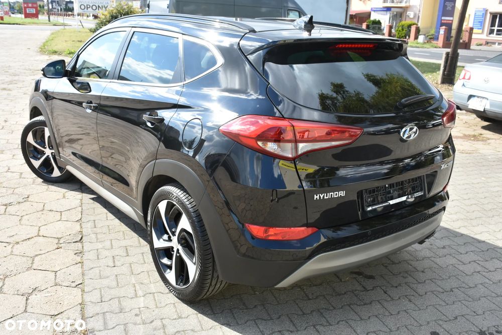 Hyundai Tucson - 4