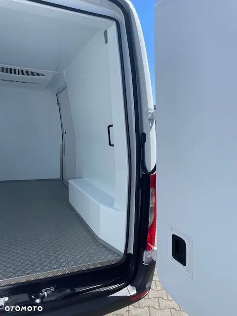 Mercedes-Benz Sprinter 317 3665 - 7