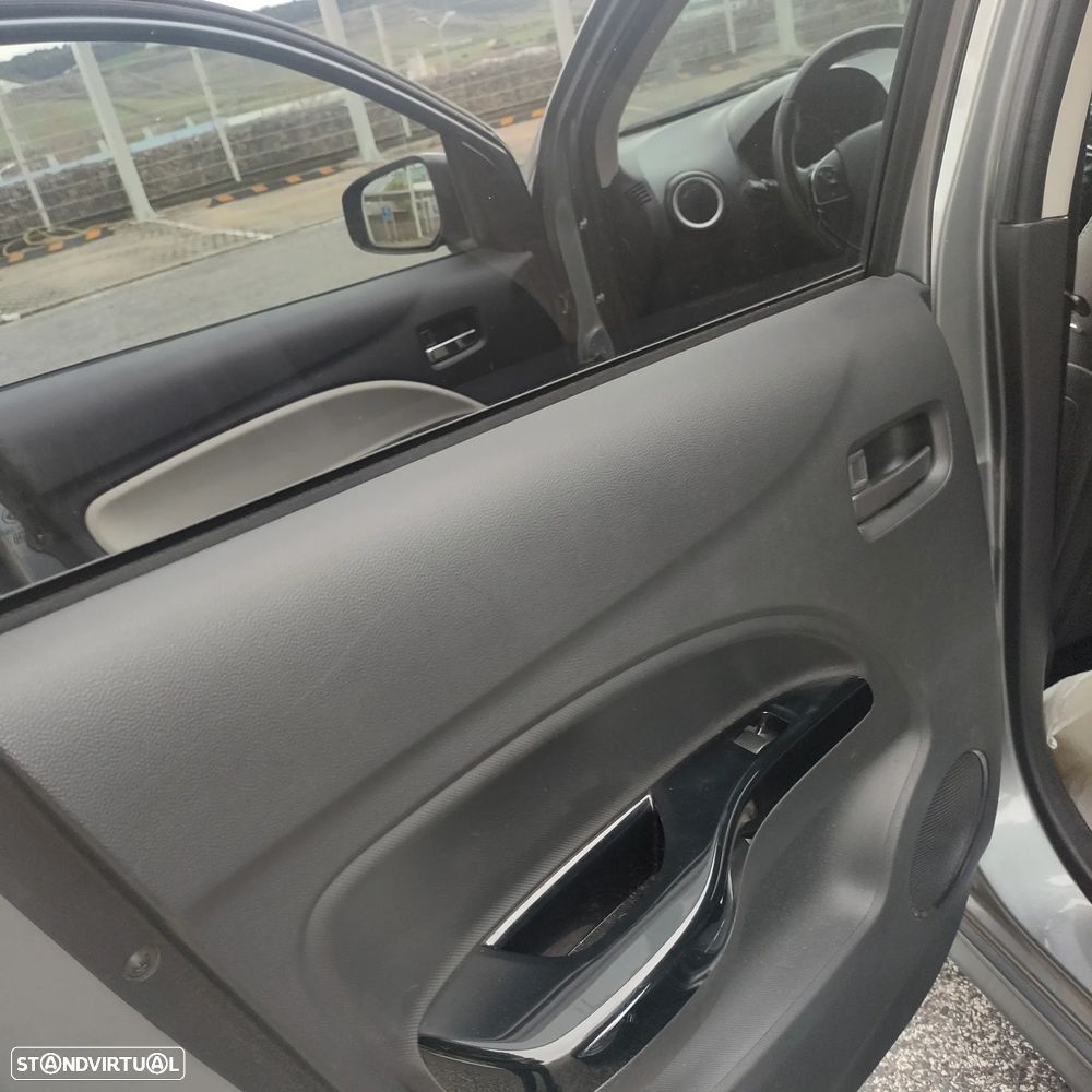 Mitsubishi Space Star 1.2 Intense - 7