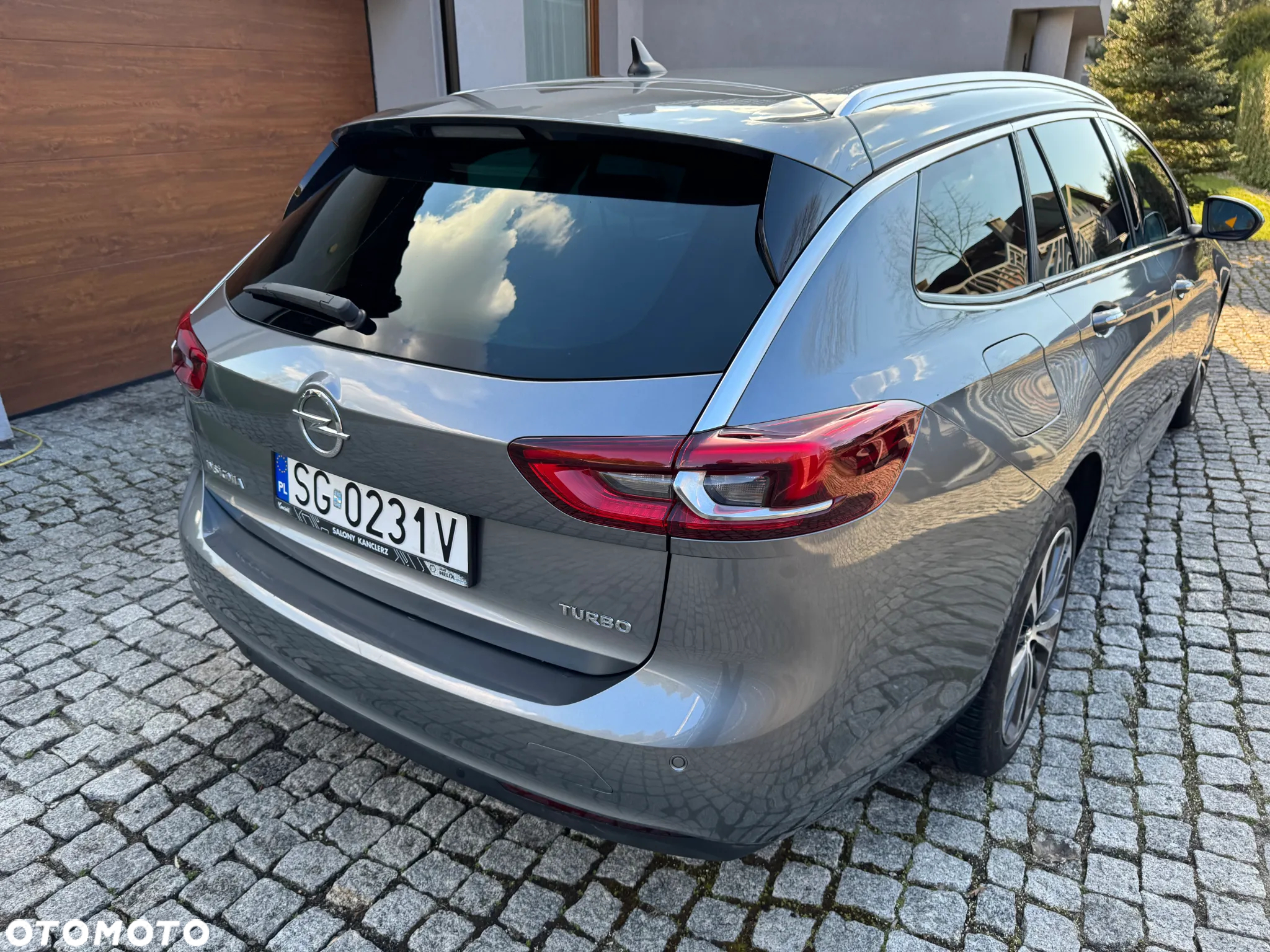 Opel Insignia 1.5 T GPF Elite S&S - 10