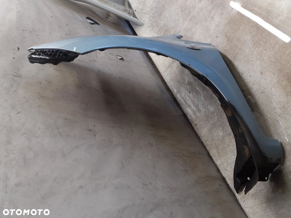 * BŁOTNIK LEWY PRZÓD  PRZEDNI TOYOTA AURIS I 8S1 BŁEKITNY - 3