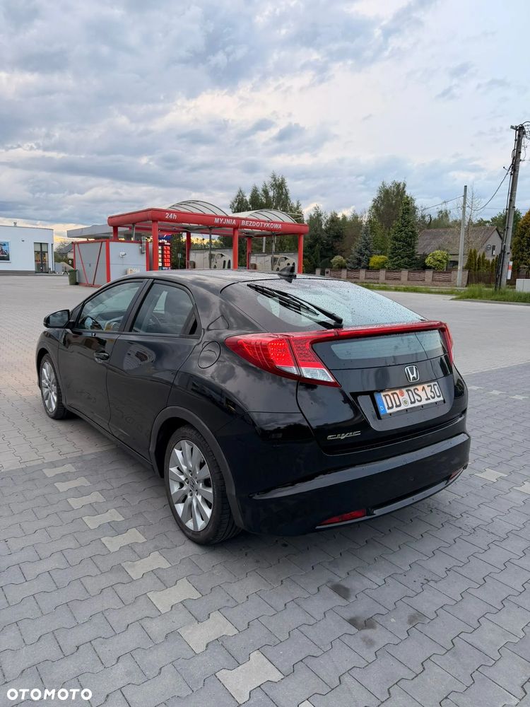 Honda Civic 1.8 i-VTEC Sport - 4