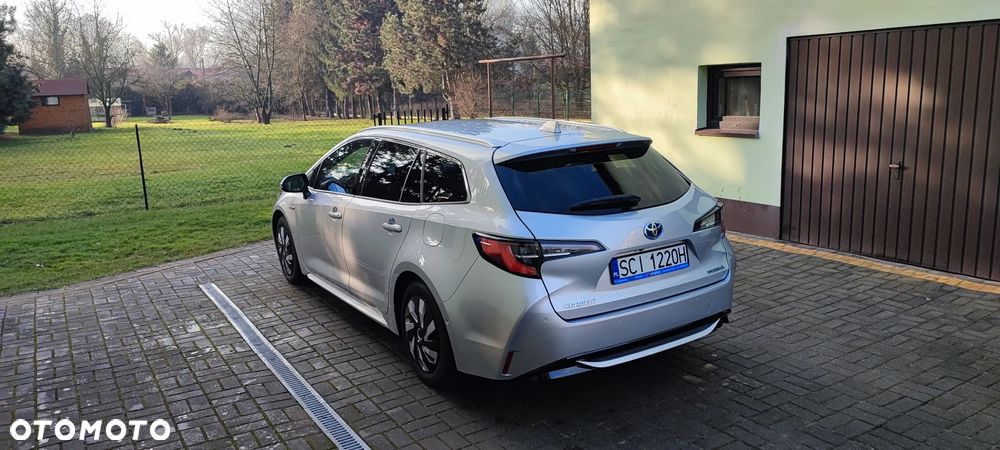 Toyota Corolla 2.0 Hybrid Executive - 3