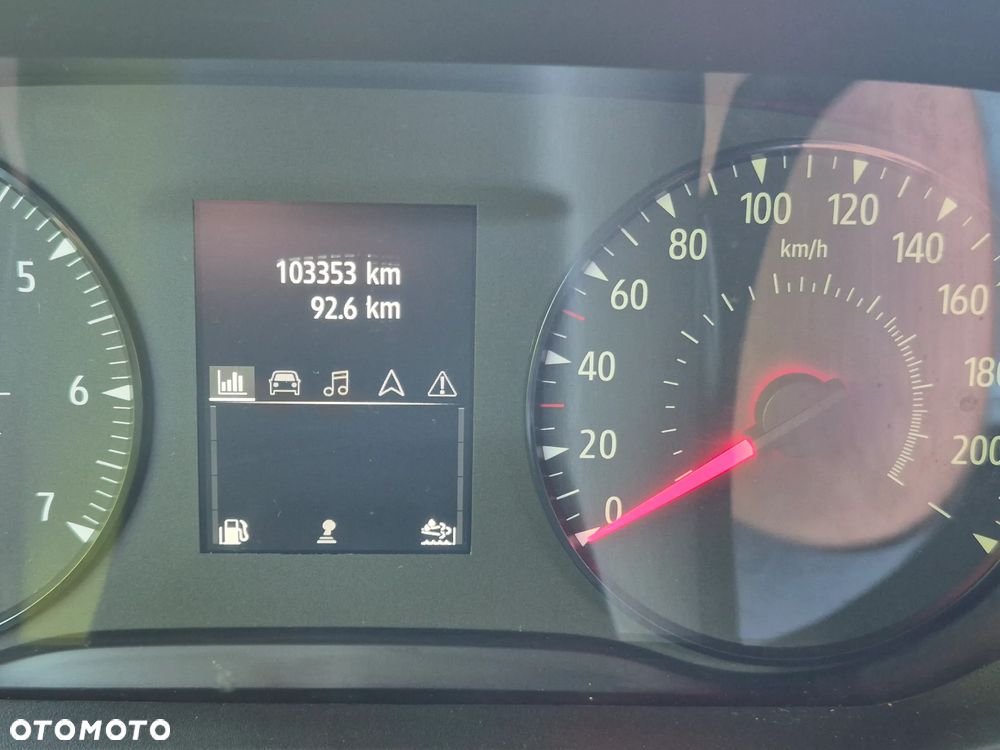 Renault MASTER 2.0 170KM Salon PL Webasto Duża kabina Winda Firanka - 11