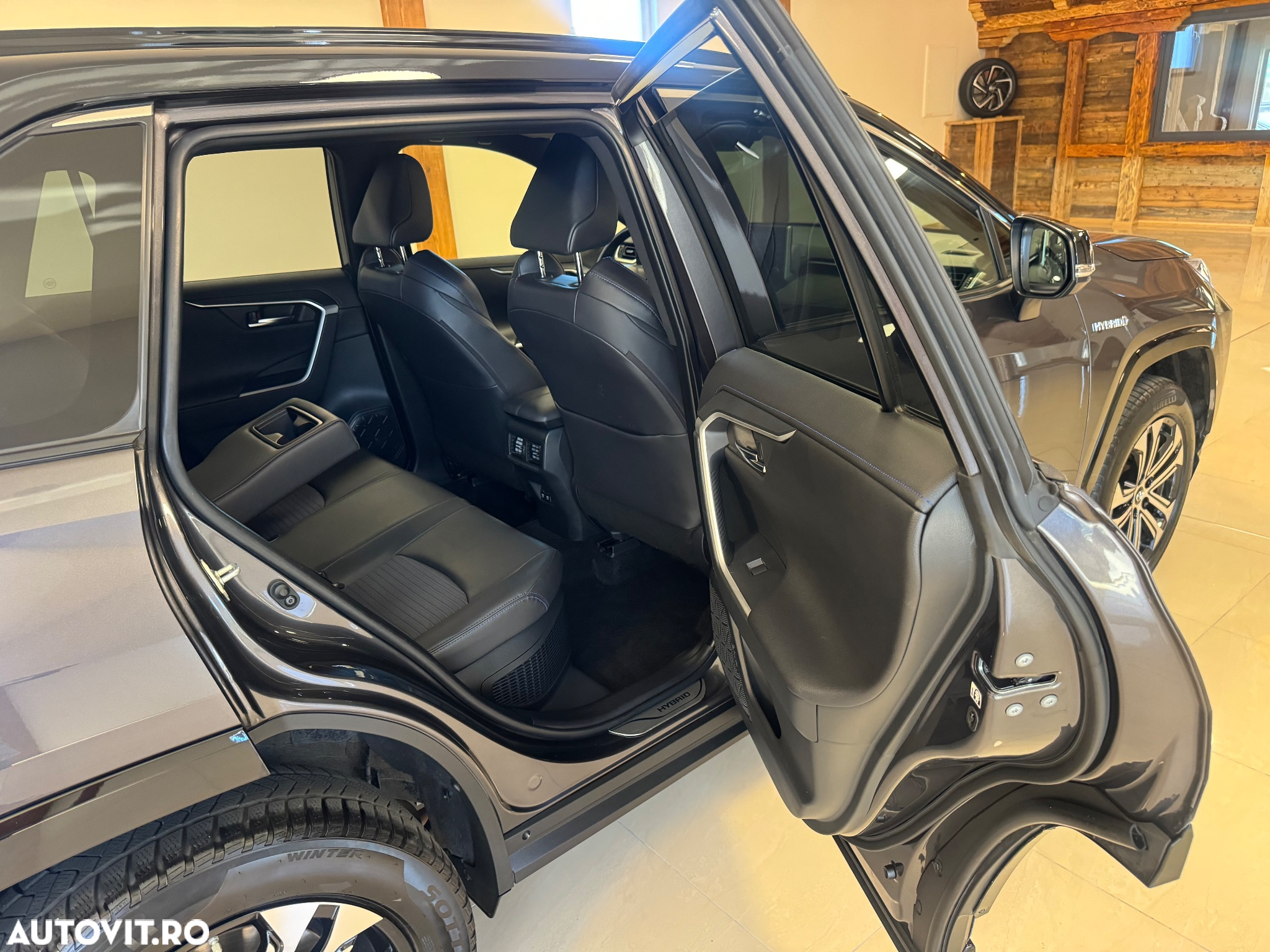 Toyota RAV4 2.5 Hybrid VVT-iE 4x2 Dynamic - 31