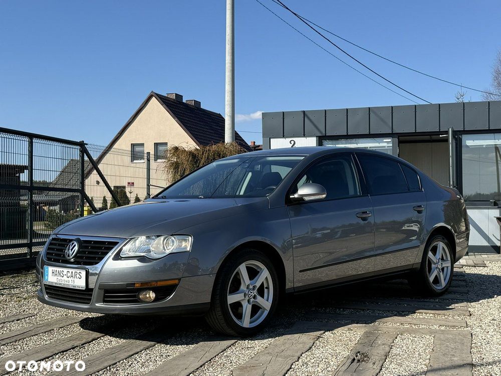 Volkswagen Passat - 10