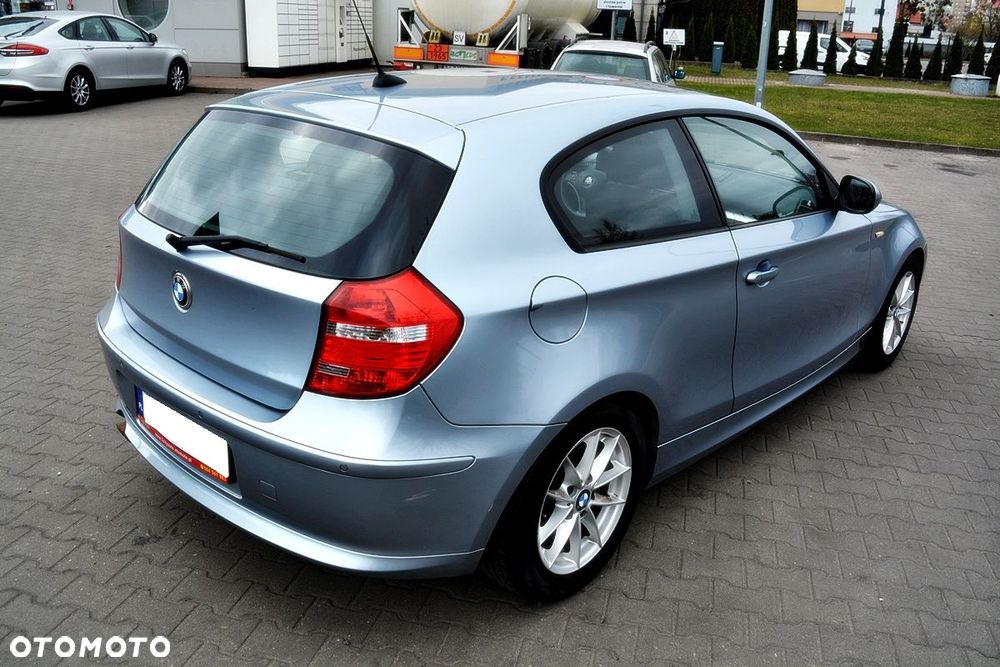 BMW Seria 1 118i - 9