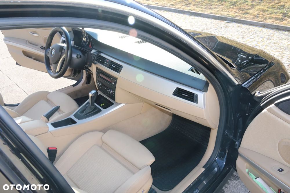 BMW Seria 3 - 23