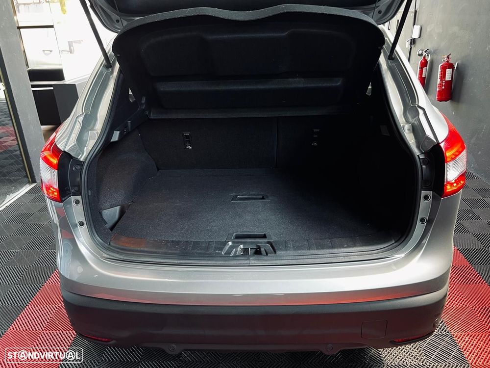 Nissan Qashqai 1.5 dCi Tekna Premium - 38