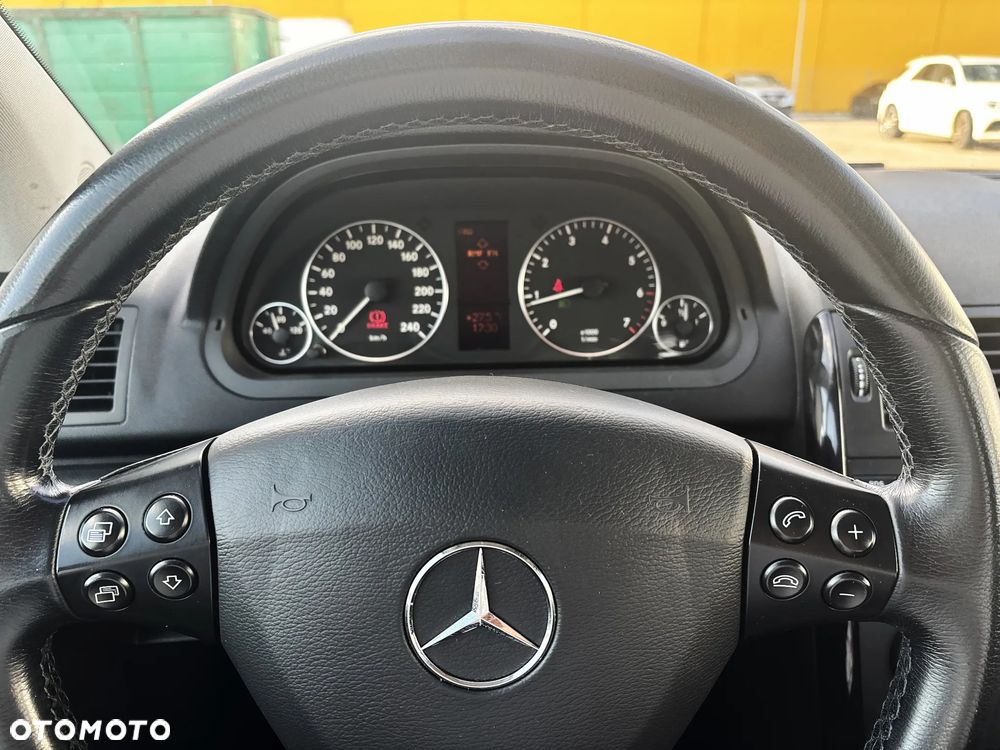 Mercedes-Benz Klasa A 160 Avantgarde - 11