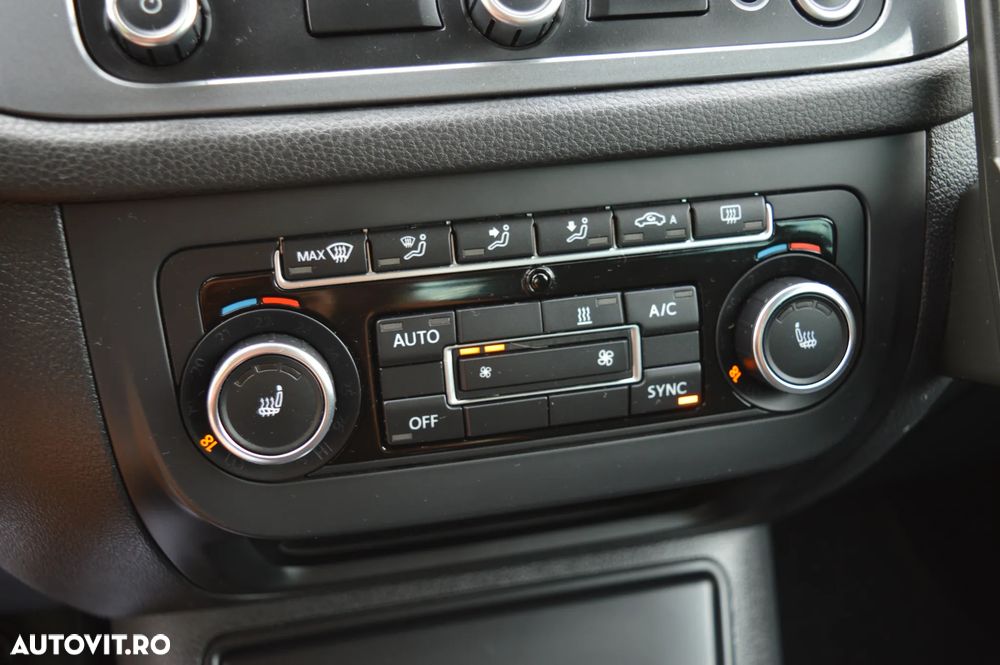 Volkswagen Tiguan - 24