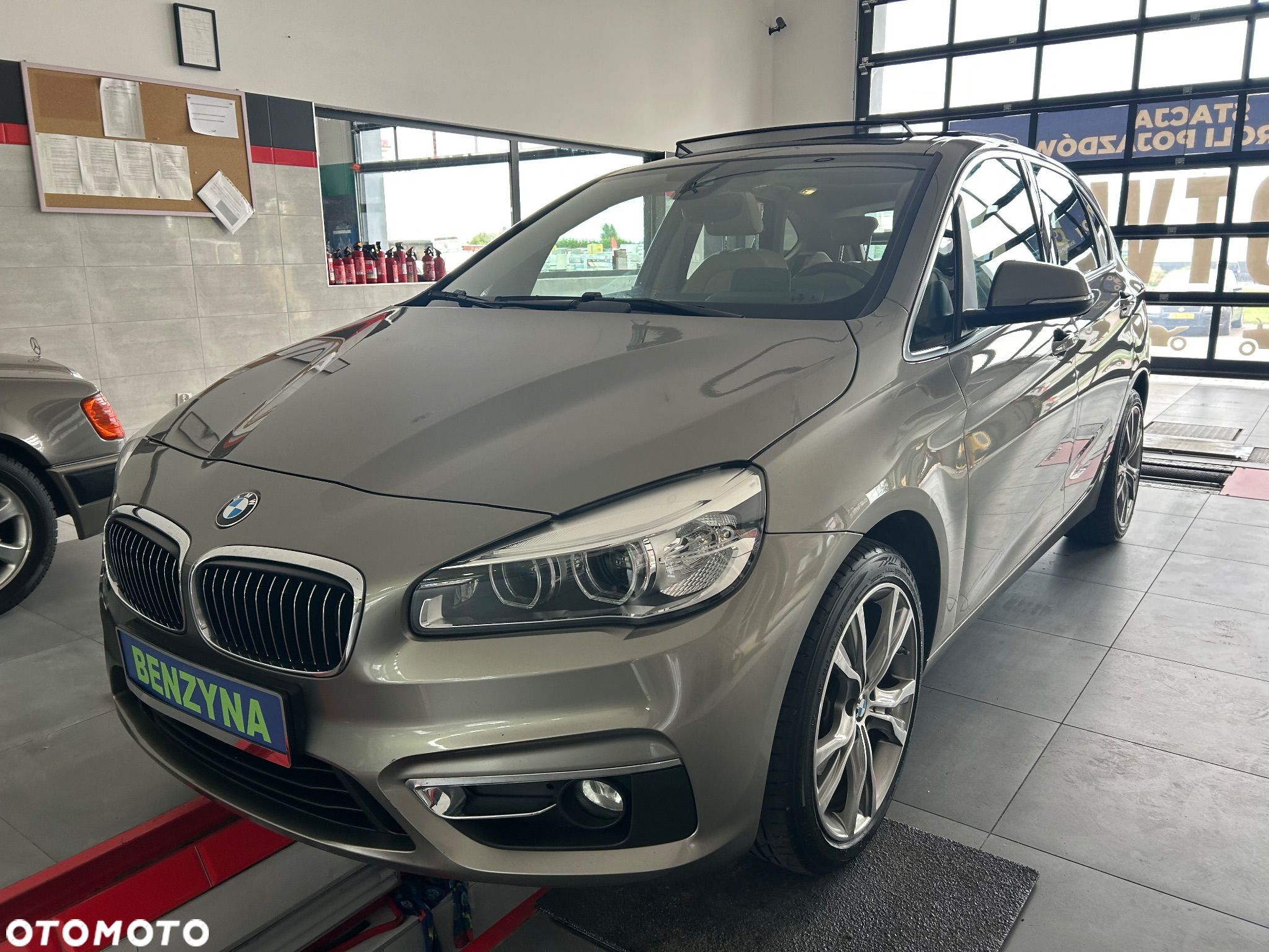 BMW Seria 2 220i Active Tourer Luxury Line - 1