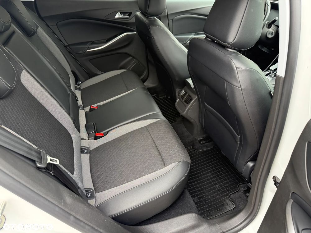 Opel Grandland X 1.5 D Start/Stop Automatik Design Line - 31