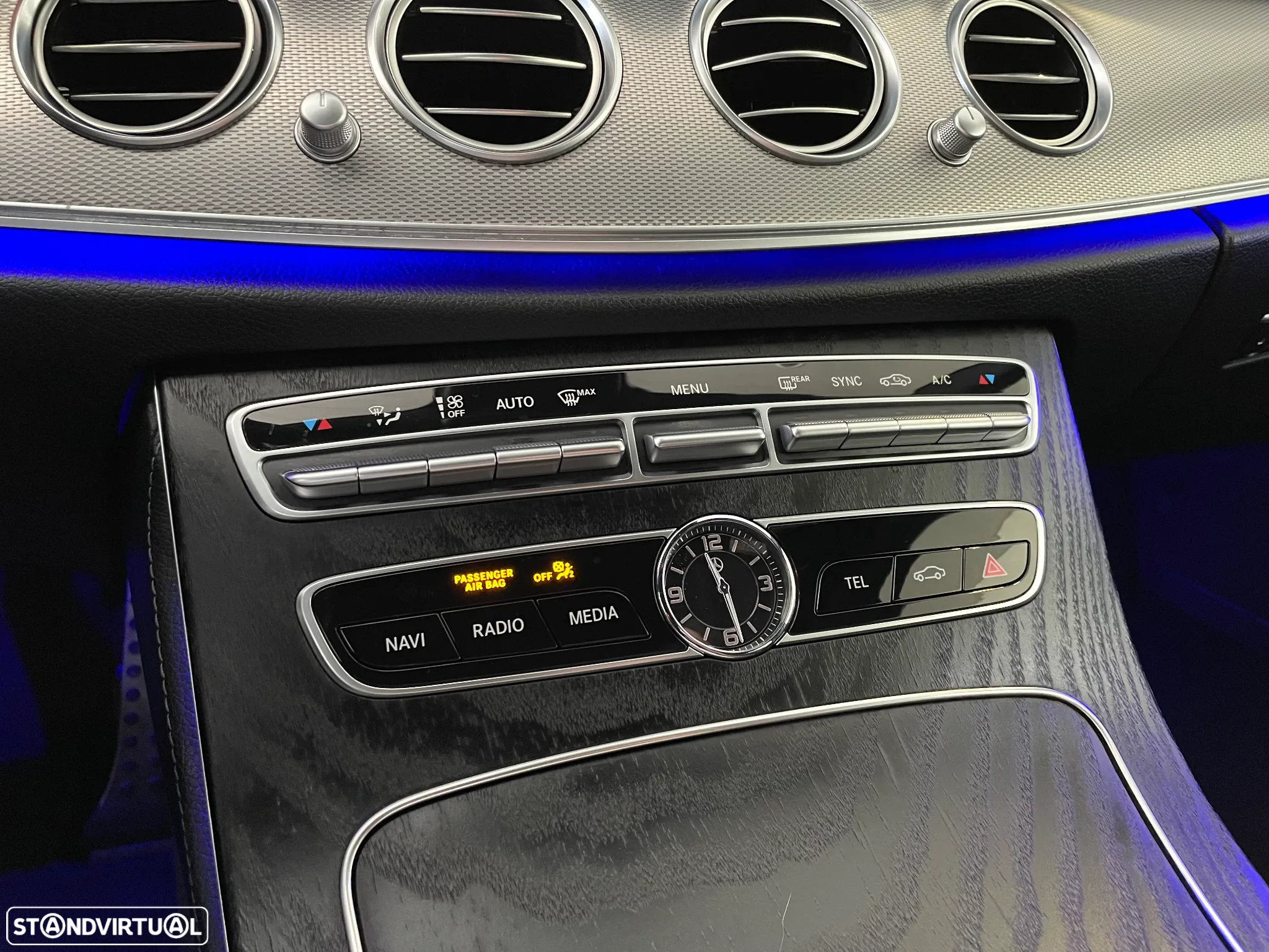 Mercedes-Benz E 220 d AMG - 21