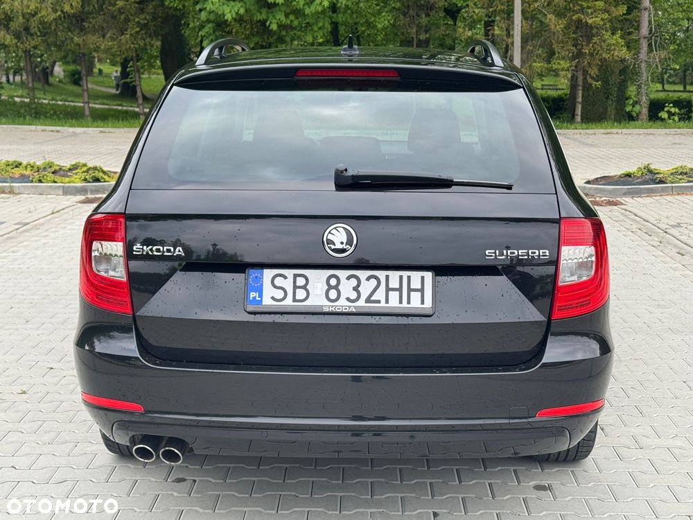 Skoda Superb 2.0 TDI Green tec 4x4 DSG Exclusive - 6