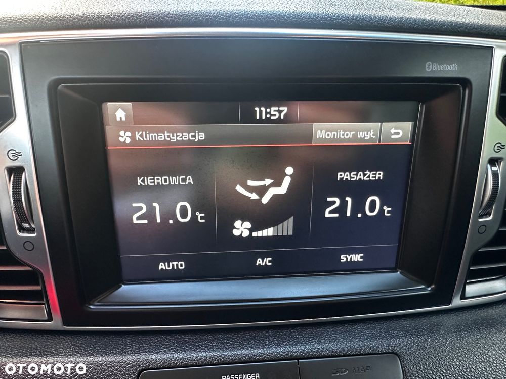 Kia Sportage 1.6 GDI 2WD ISG Dream-Team Edition - 36