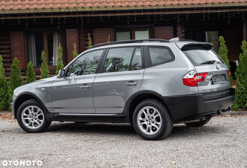 BMW X3 2.5i - 10
