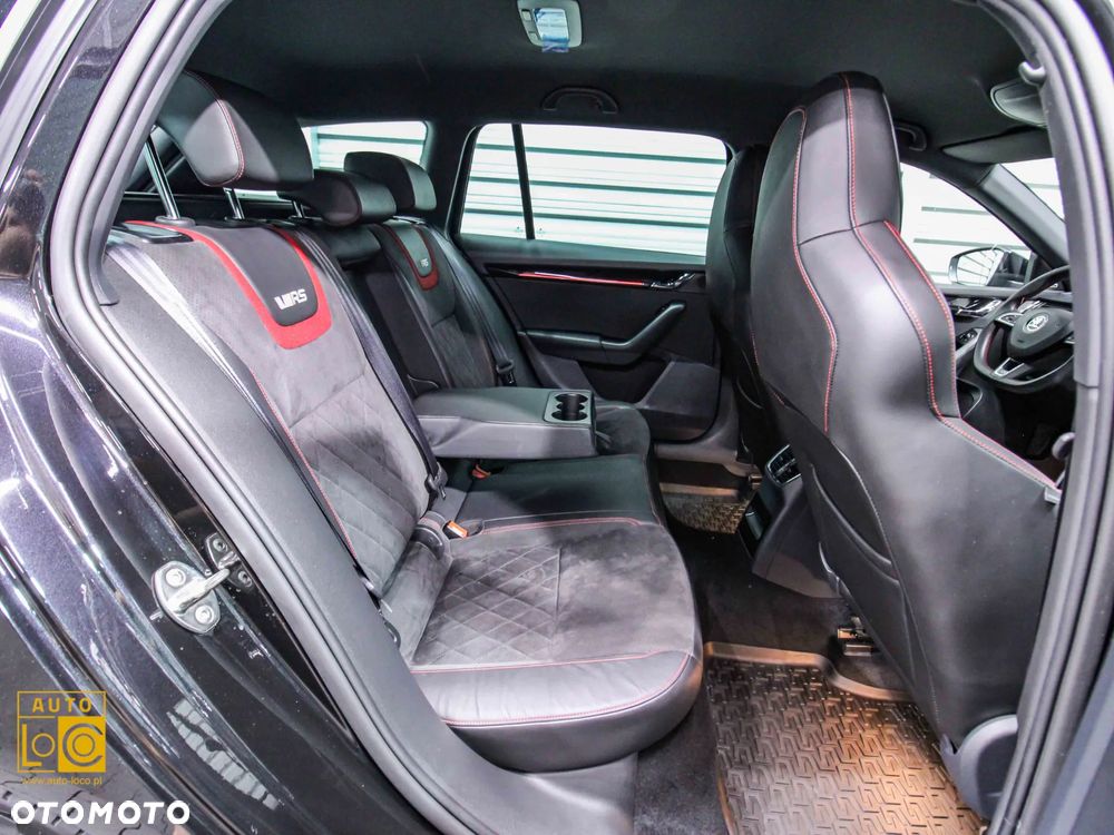 Skoda Octavia 2.0 TSI RS 245 DSG - 11