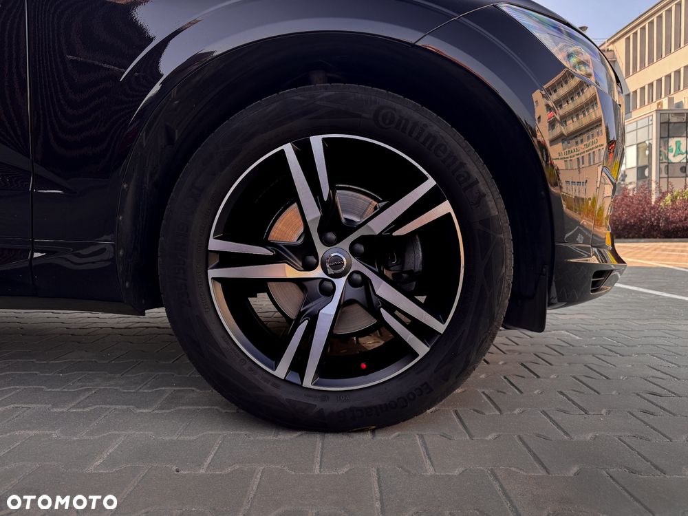 Volvo XC 60 D4 R-Design - 21