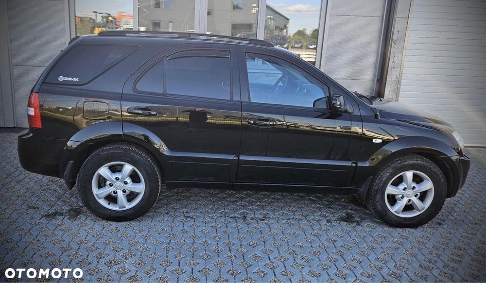 Kia Sorento - 2
