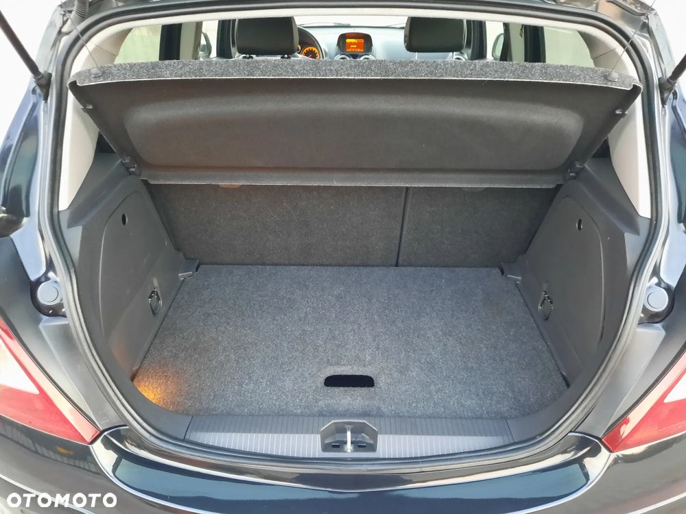 Opel Corsa 1.4 16V Energy - 22
