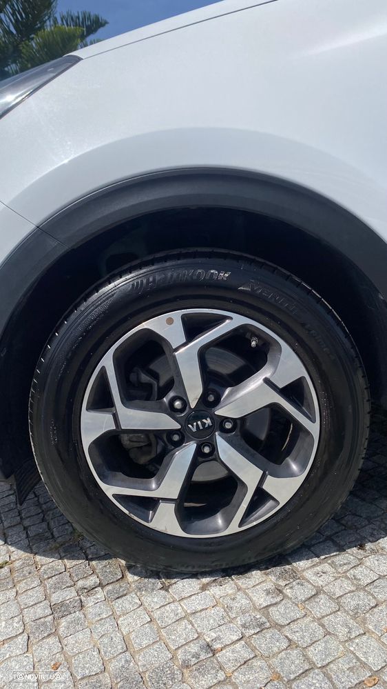 Kia Sportage 1.6 CRDI ISG Urban - 19