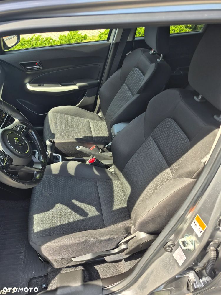 Suzuki Swift 1.2 SHVS Premium Plus - 3
