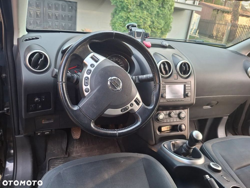 Nissan Qashqai - 9