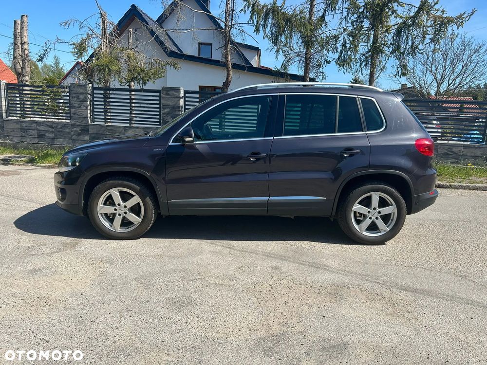 Volkswagen Tiguan 2.0 TDI DPF 4Motion Lounge Sport & Style - 3